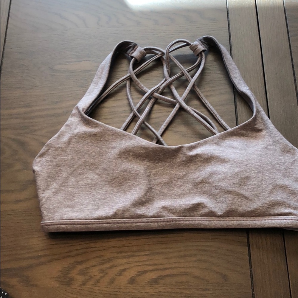 Lululemon sports bra
